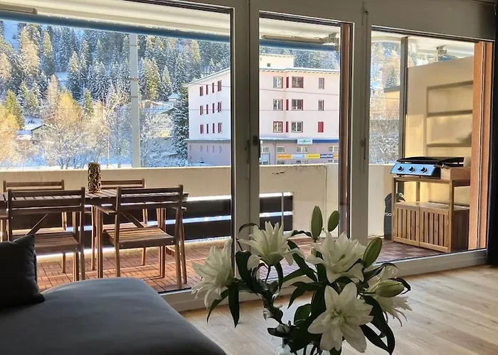 Furnished Platz Close To Wef Apartamento Davos
