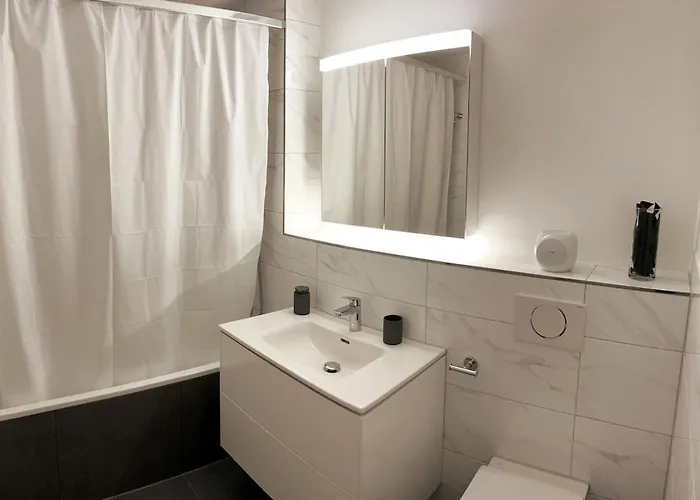 Furnished Platz Close To Wef